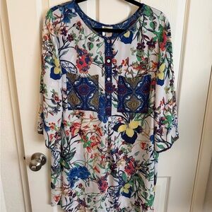 fig and flower White Floral-Print Tunic with Blue Accent Panels.